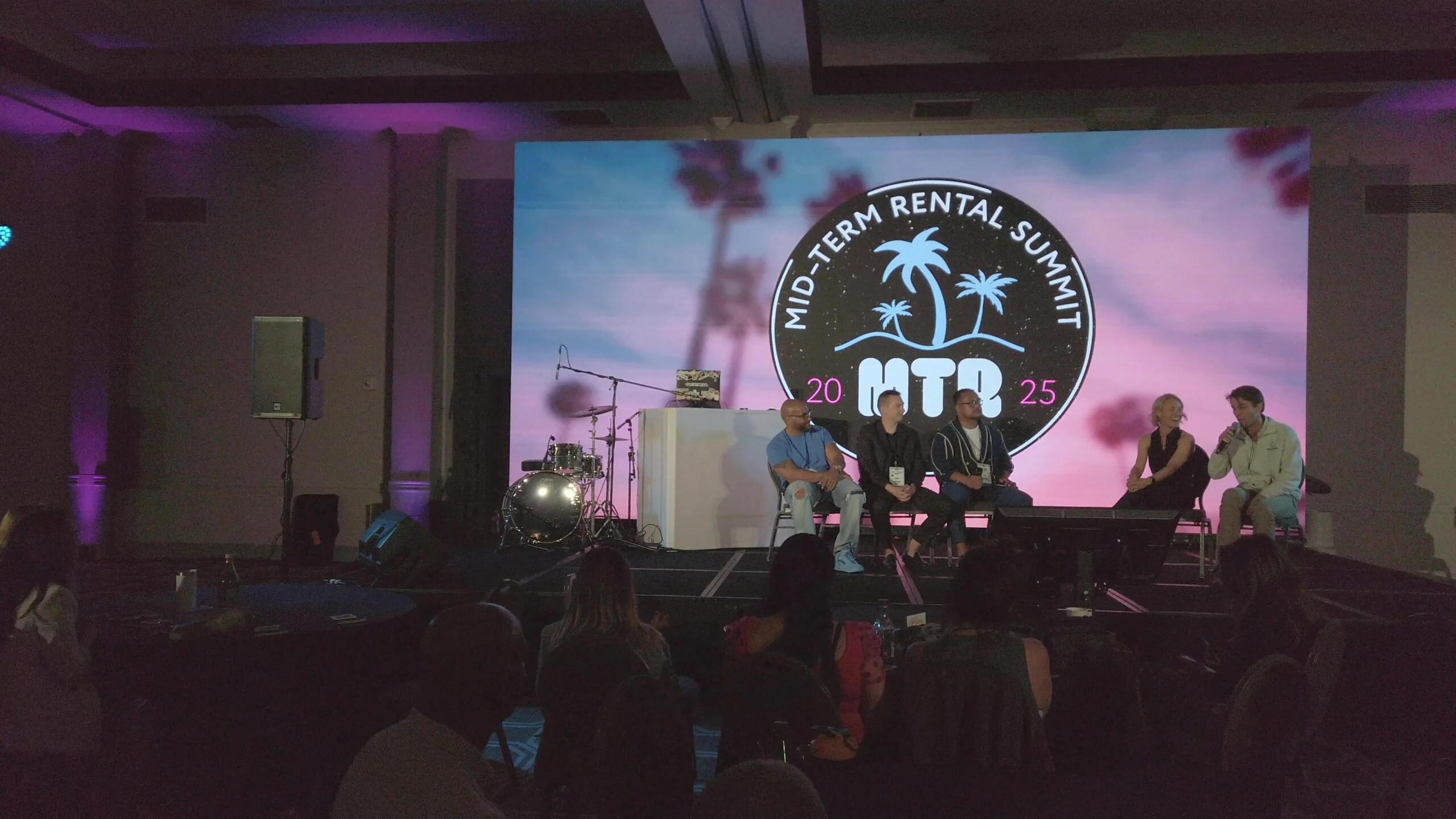 Mid-Term Rental Summit 2025 LED wall at San Diego Mission Bay Resort by Unity Logics – photo 1