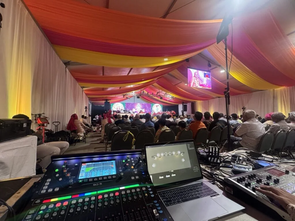 ISSO Swaminarayan Temple 25th anniversary festival in Norwalk by Unity Logics &ndash; photo 1