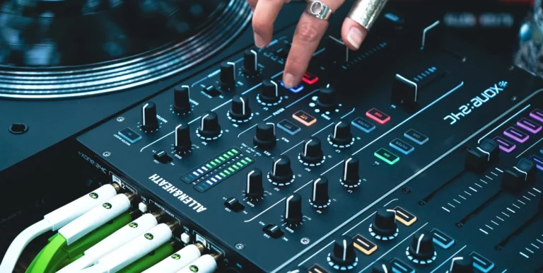 Allen & Heath Xone:24C – view 3